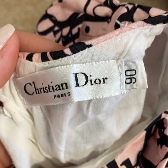 Pink dress - Picture 4 of 5